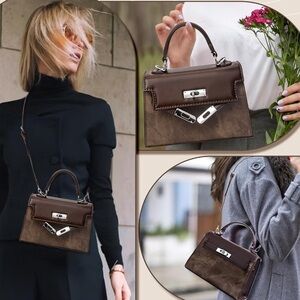 🎉New Elegant crossbody handbag with adjustable detachable strap